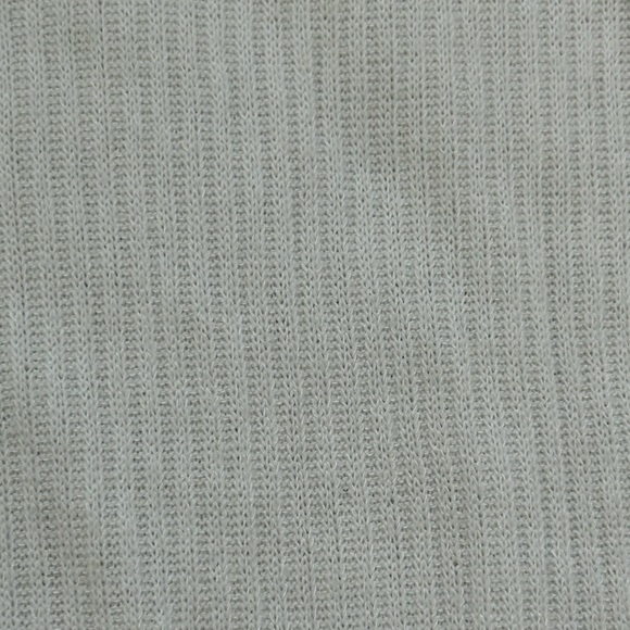 Crop top - Picture 3 of 4